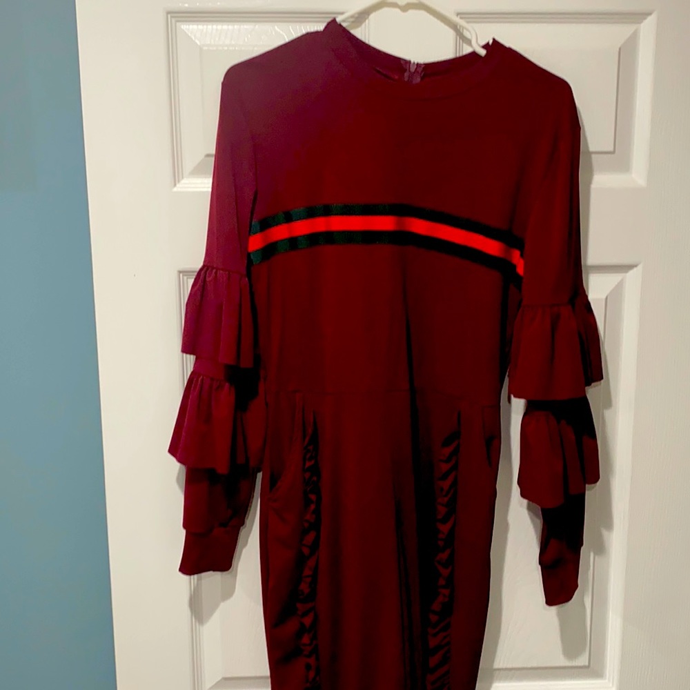 Burgundy jumpsuit w/Gucci-ish stripes!